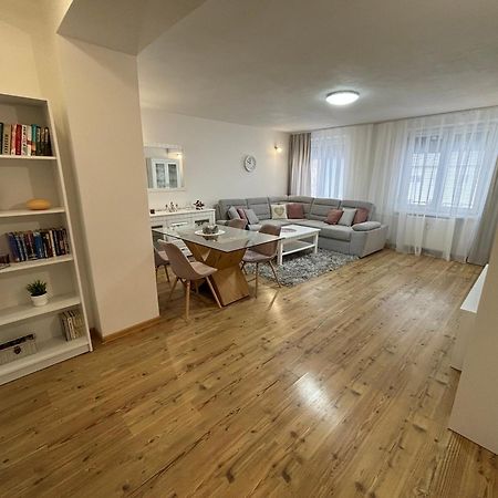 City Heart Luxury Apartment Nove Zamky Luaran gambar